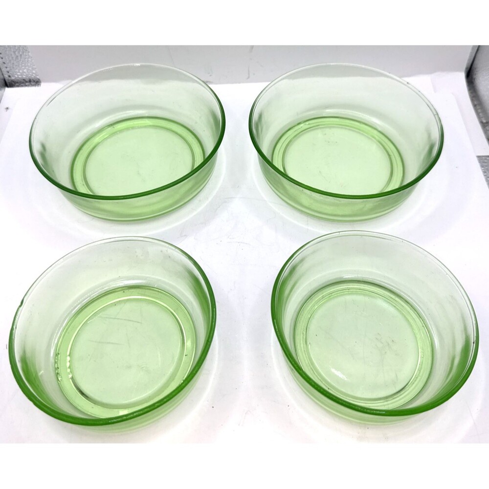 Antique Unmarked Green Depression Glass Smooth Glass Bowls 2 Sizes